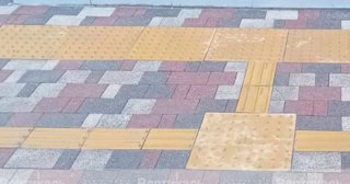 Купить тактильную бетонную плитку по цене от 717 руб. в Екатеринбурге
