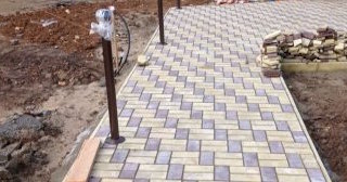 Укладка тротуарной плитки под ключ в Екатеринбурге в октябре