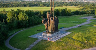 Благоустройство памятников в Екатеринбурге от 922 руб. – компания ТротуарнаяПлитка